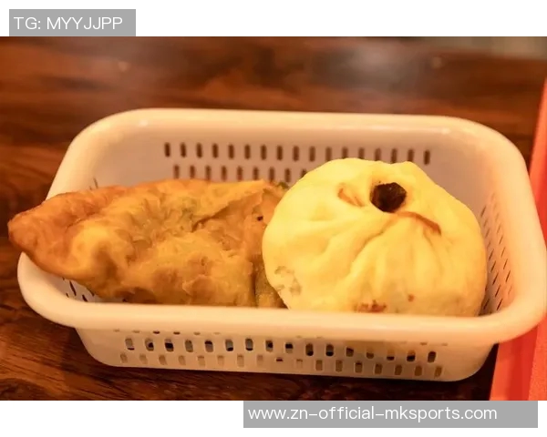 张茹分享美照倡导健康生活月饼不想吃来一碗胡辣汤更过瘾 张茹分享美照倡导健康生活月饼不想吃来一碗胡辣汤更过瘾