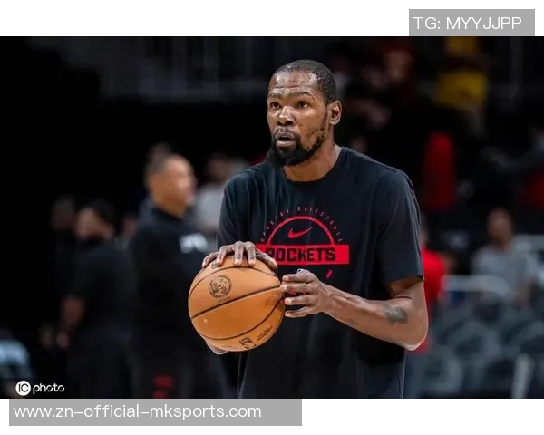 KD谈太阳最佳阵容:我打中锋搭配四个矮子高端局难以应对 KD谈太阳最佳阵容:我打中锋搭配四个矮子高端局难以应对