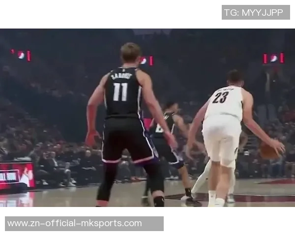 杨瀚森在比赛中掩护和传球速度较慢但节奏略快于克林根 杨瀚森在比赛中掩护和传球速度较慢但节奏略快于克林根